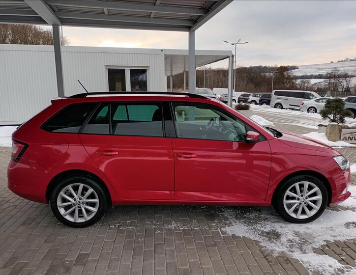 Škoda Fabia Kombi 999,0 70 kw