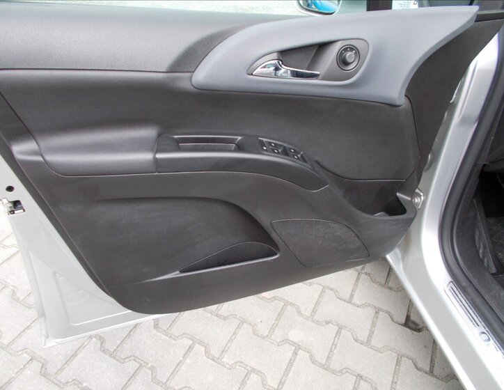 Opel Meriva MPV 1,4 l 88 kw