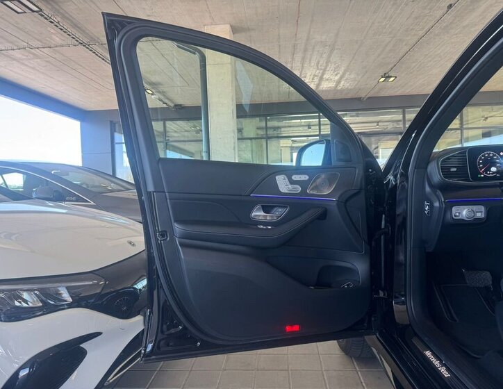 Mercedes-Benz GLE SUV / Terénní 3,0 l 270 kw