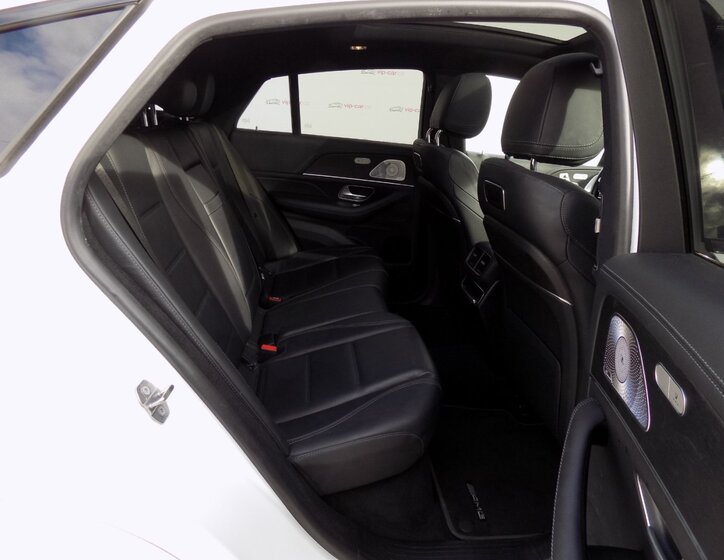 Mercedes-Benz GLE 19