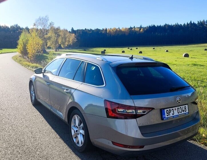 Škoda Superb Kombi 0,0 0