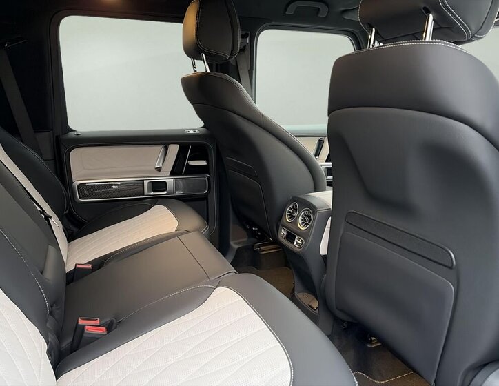 Mercedes-Benz Třídy G SUV 0,0 432 kw