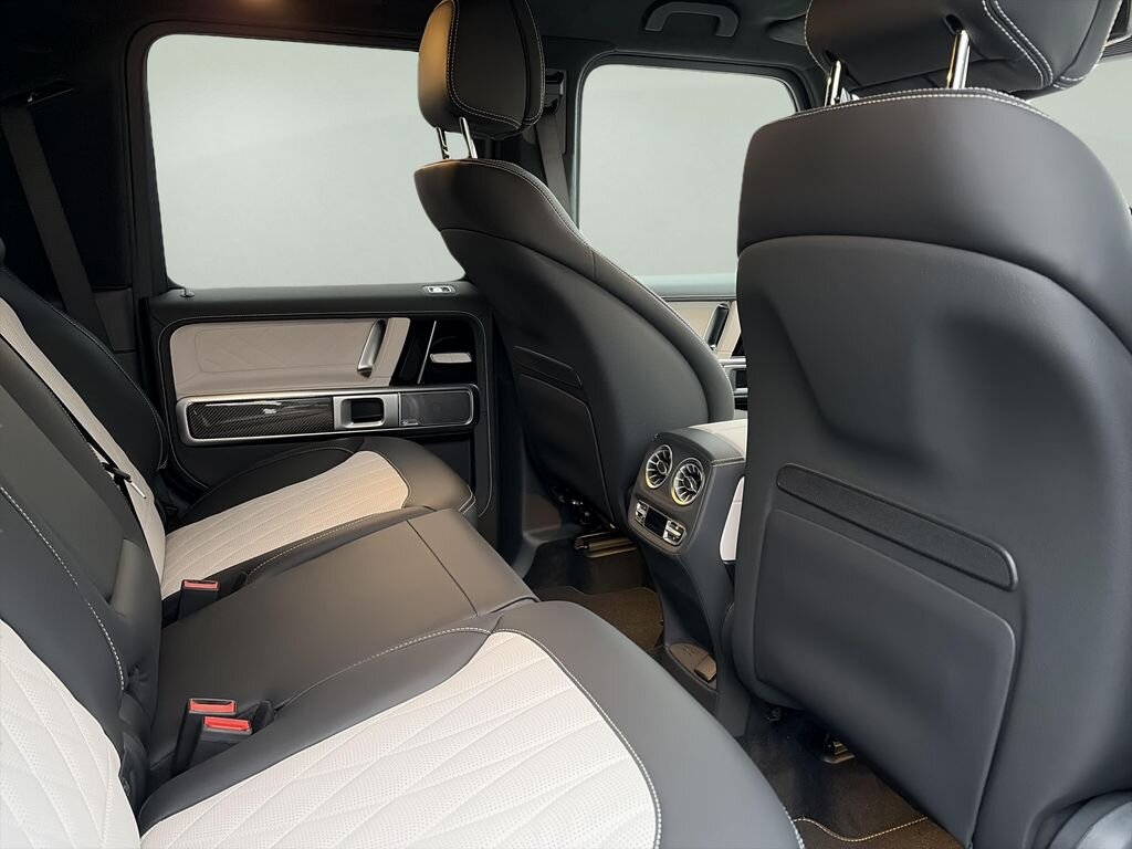 Mercedes-Benz Třídy G SUV 0,0 432 kw