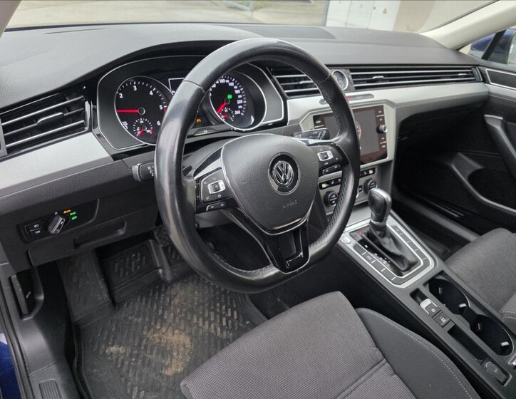 Volkswagen Passat 12