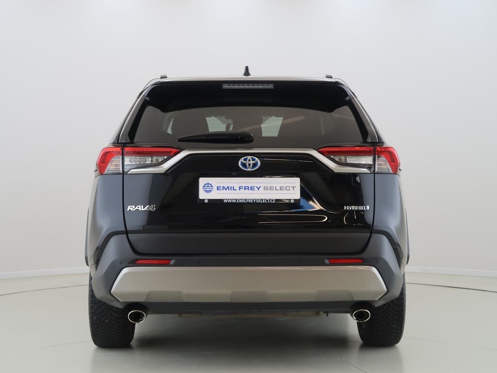 Toyota RAV4 SUV 2,5 l 131 kw