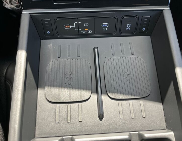 Hyundai Santa Fe SUV / Terénní 1,6 l 158 kw