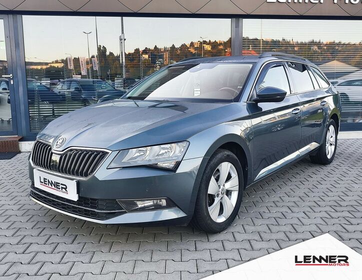 Škoda Superb 1