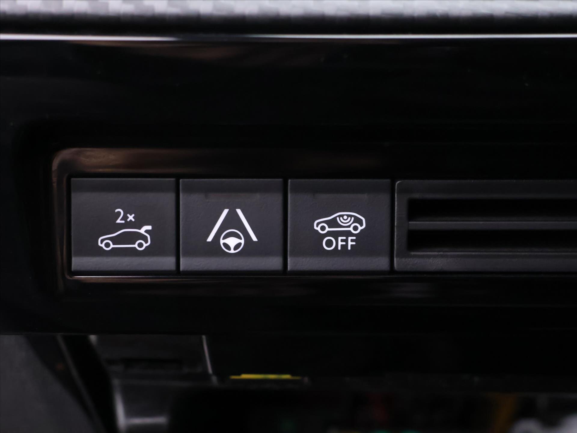 Peugeot 508 Kombi 1,5 l 96 kw