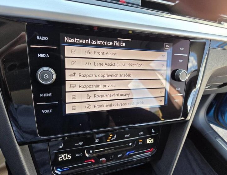 Volkswagen Arteon Kombi 2,0 l 140 kw