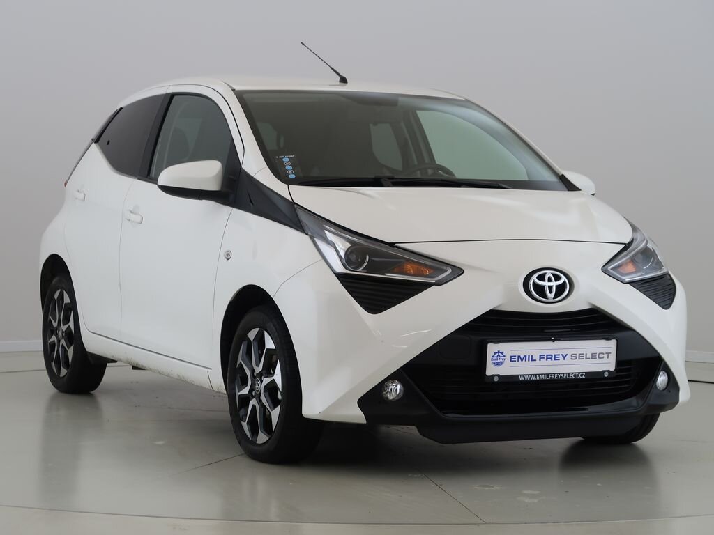 Toyota Aygo Hatchback 998,0 53 kw