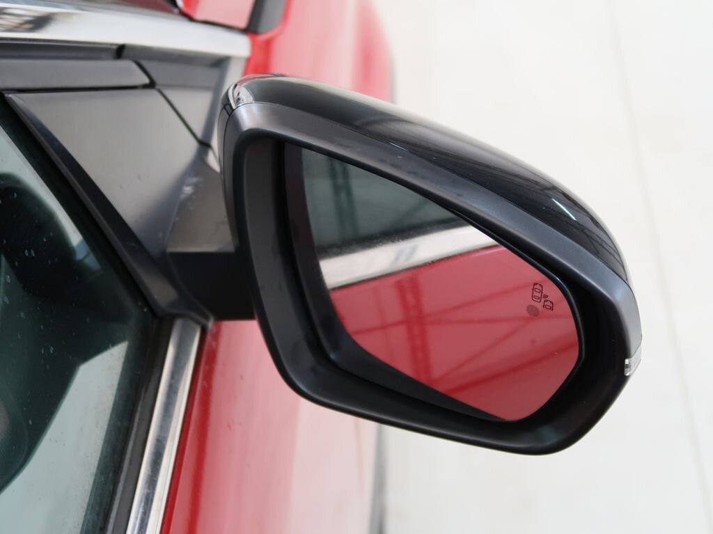 Peugeot 3008 SUV 2,0 l 110 kw