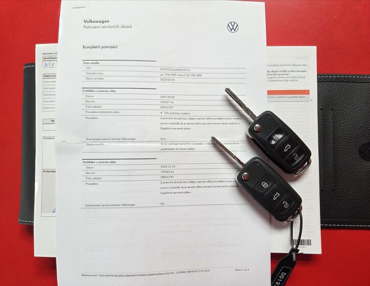 Volkswagen up! 7