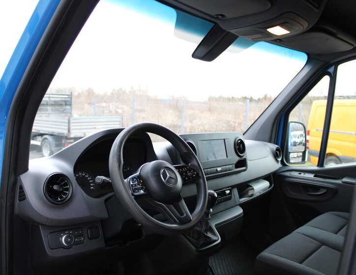Mercedes-Benz Sprinter Užitková 2,1 l 120 kw