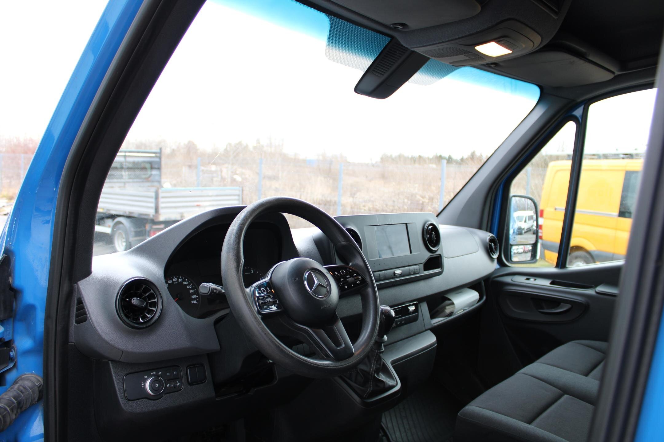 Mercedes-Benz Sprinter Užitková 2,1 l 120 kw