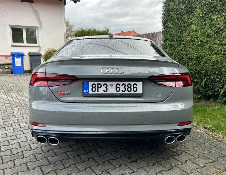 Audi S5 Kupé 3,0 l 255 kw