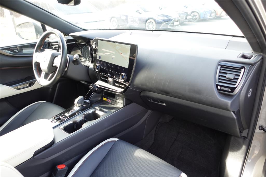 Lexus NX 350h