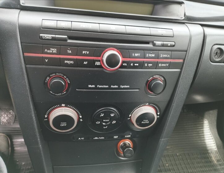 Mazda 3 Hatchback 1,6 l 66 kw