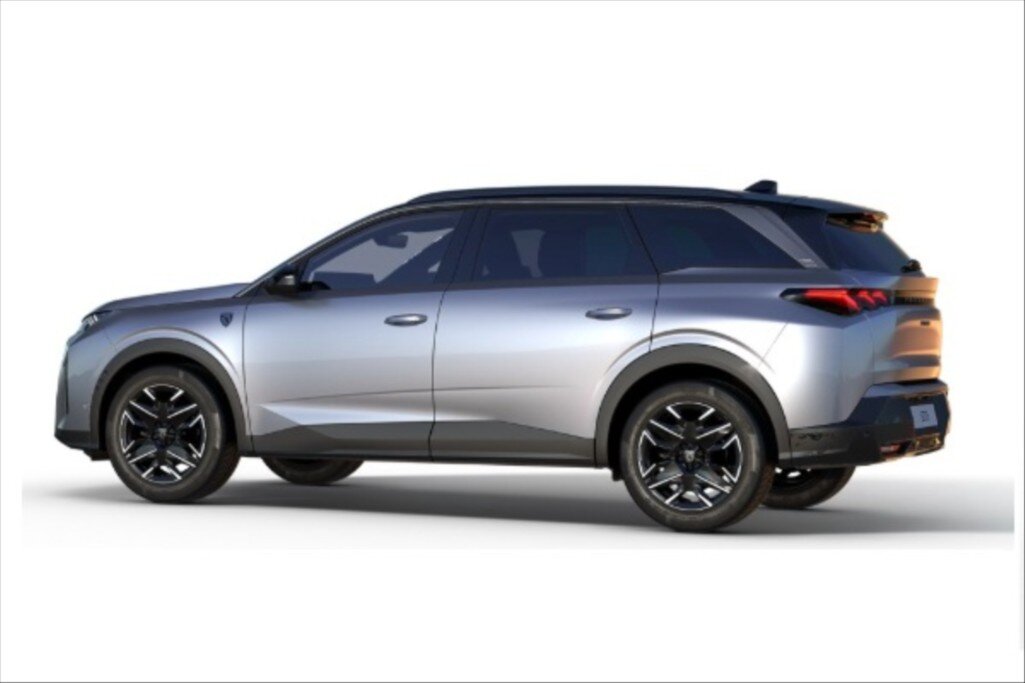 Peugeot 5008 SUV 1,2 l 105 kw