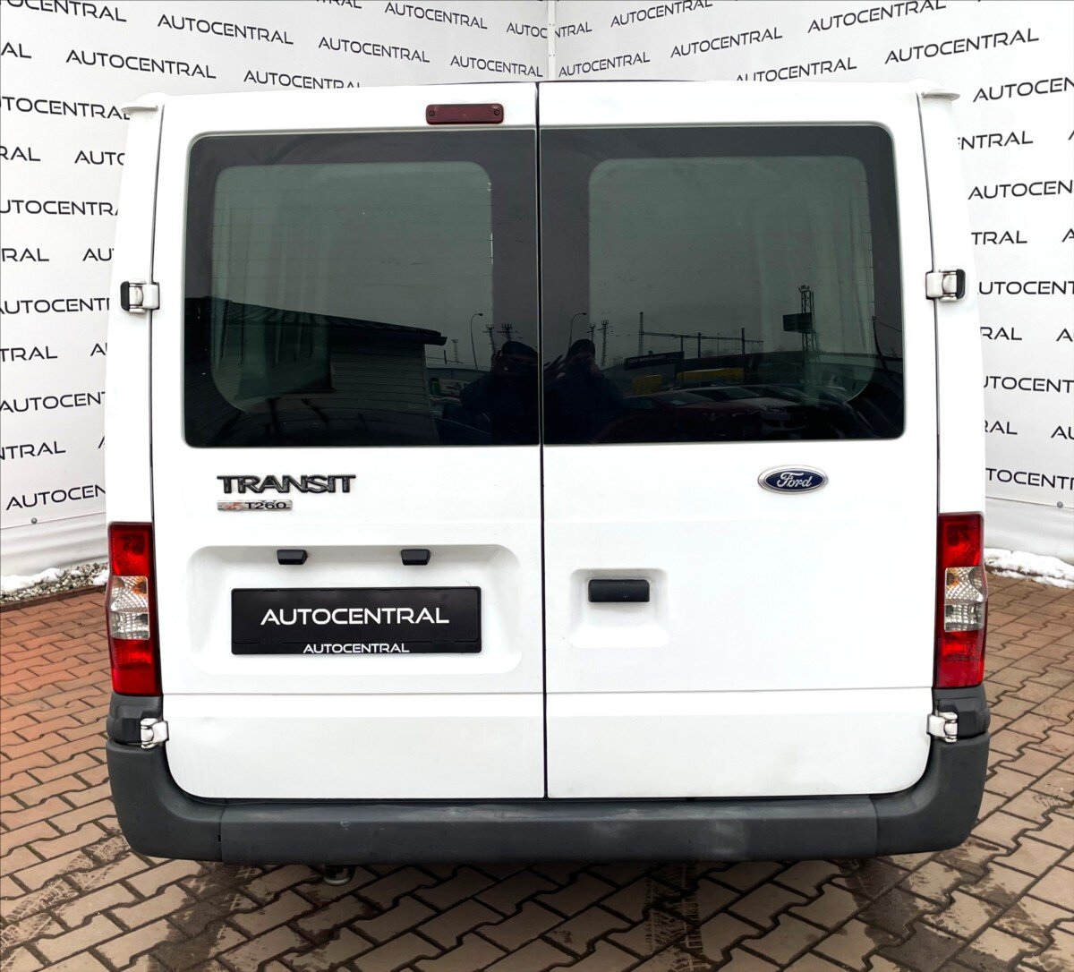 Ford Transit Skříň 2,2 l 63 kw