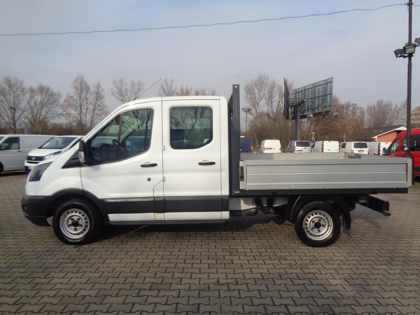 Ford Transit Valník 2,0 l 96 kw