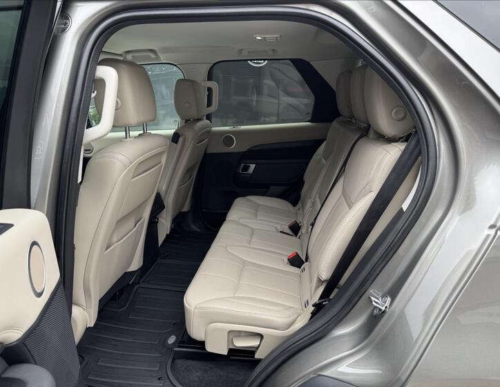 Land Rover Discovery 12