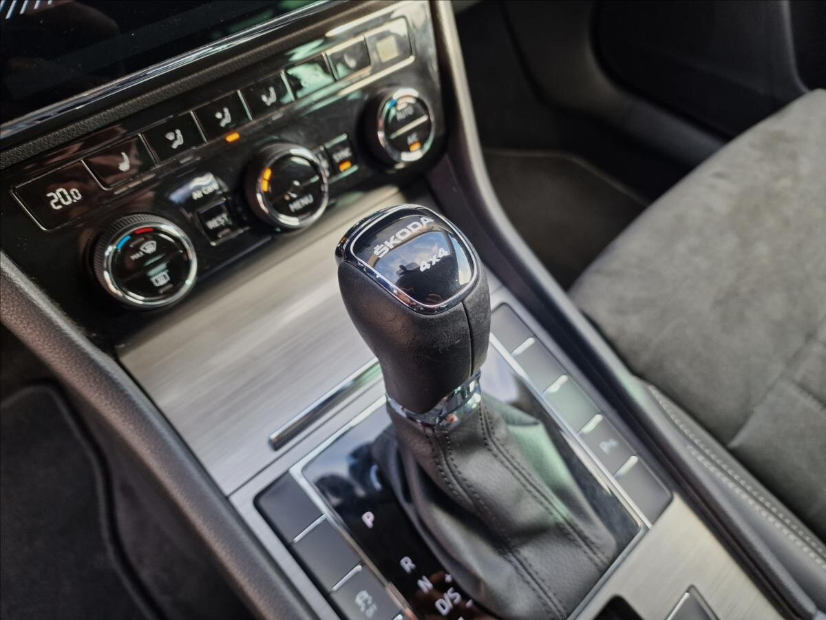 Škoda Superb Kombi 2,0 l 147 kw