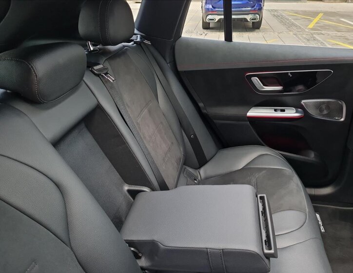 Mercedes-Benz EQE SUV 1,0 215 kw