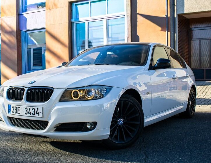 BMW Řada 3 1