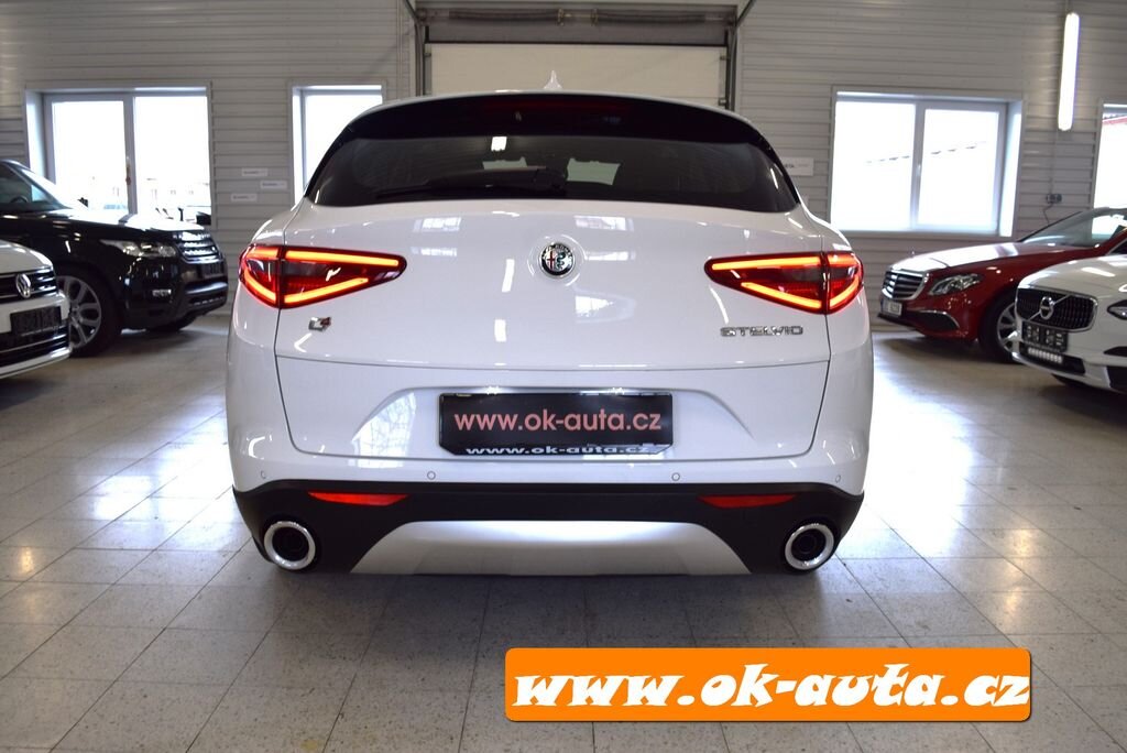 Alfa Romeo Stelvio SUV 0,0 140 kw