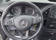 Mercedes-Benz Vito 12
