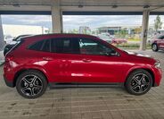 Mercedes-Benz GLA 4