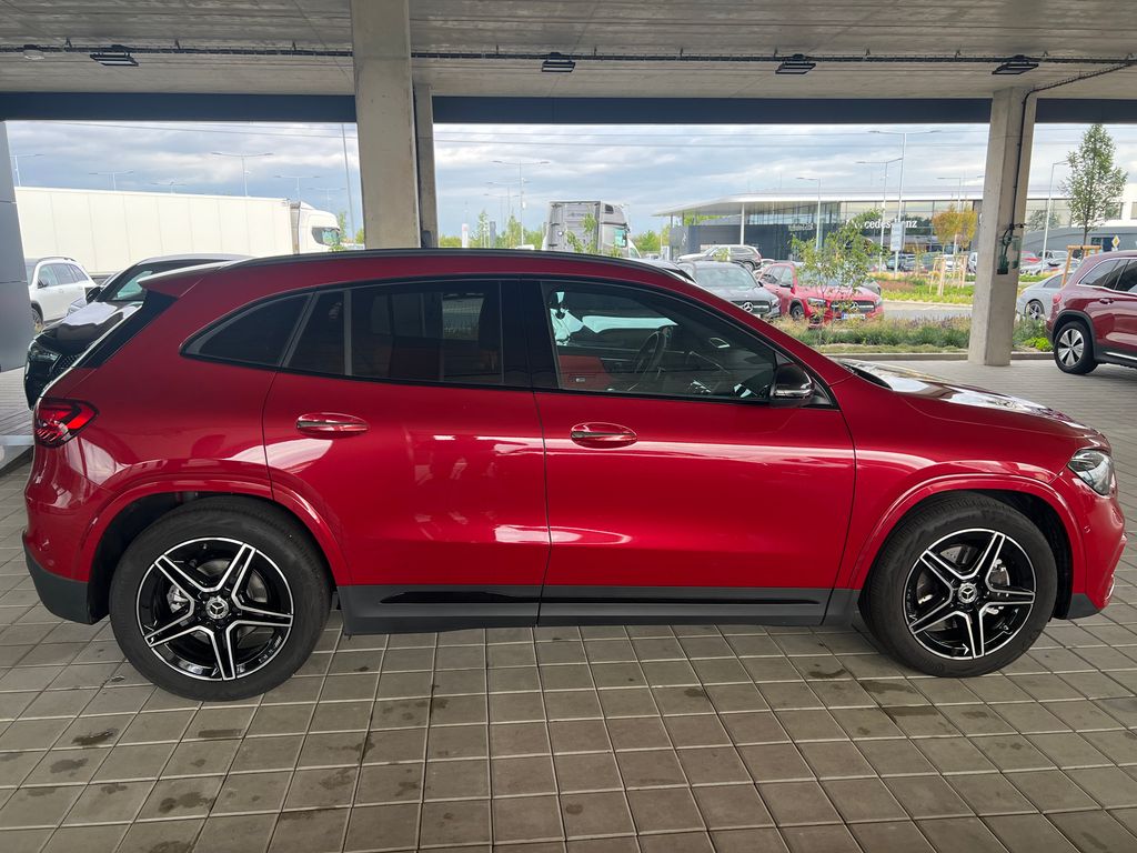Mercedes-Benz GLA