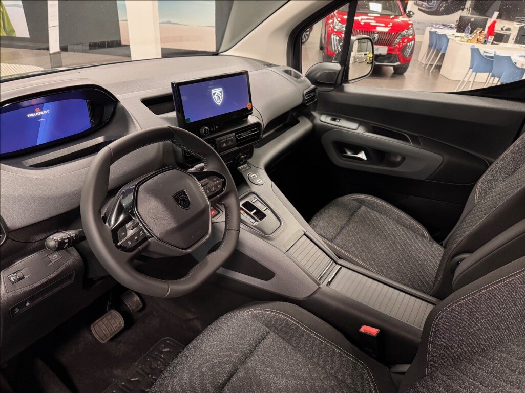 Peugeot Rifter MPV 1,5 l 96 kw