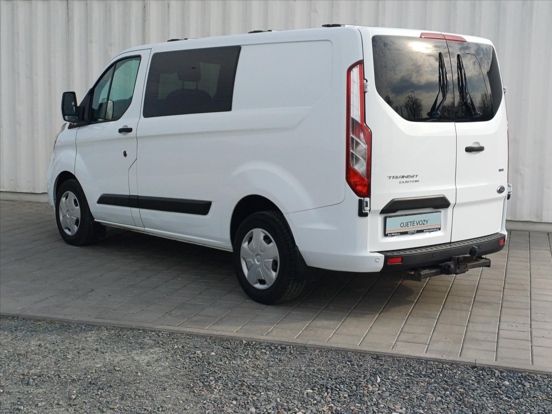 Ford Transit VAN / Minibus 2,0 l 96 kw