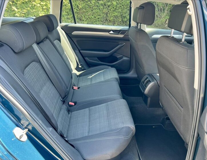 Volkswagen Passat Kombi 2,0 l 110 kw