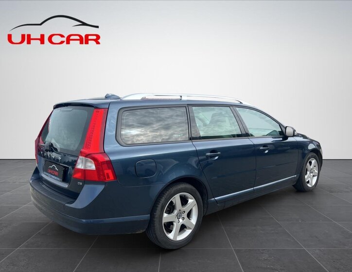 Volvo V70 Kombi 2,4 l 136 kw