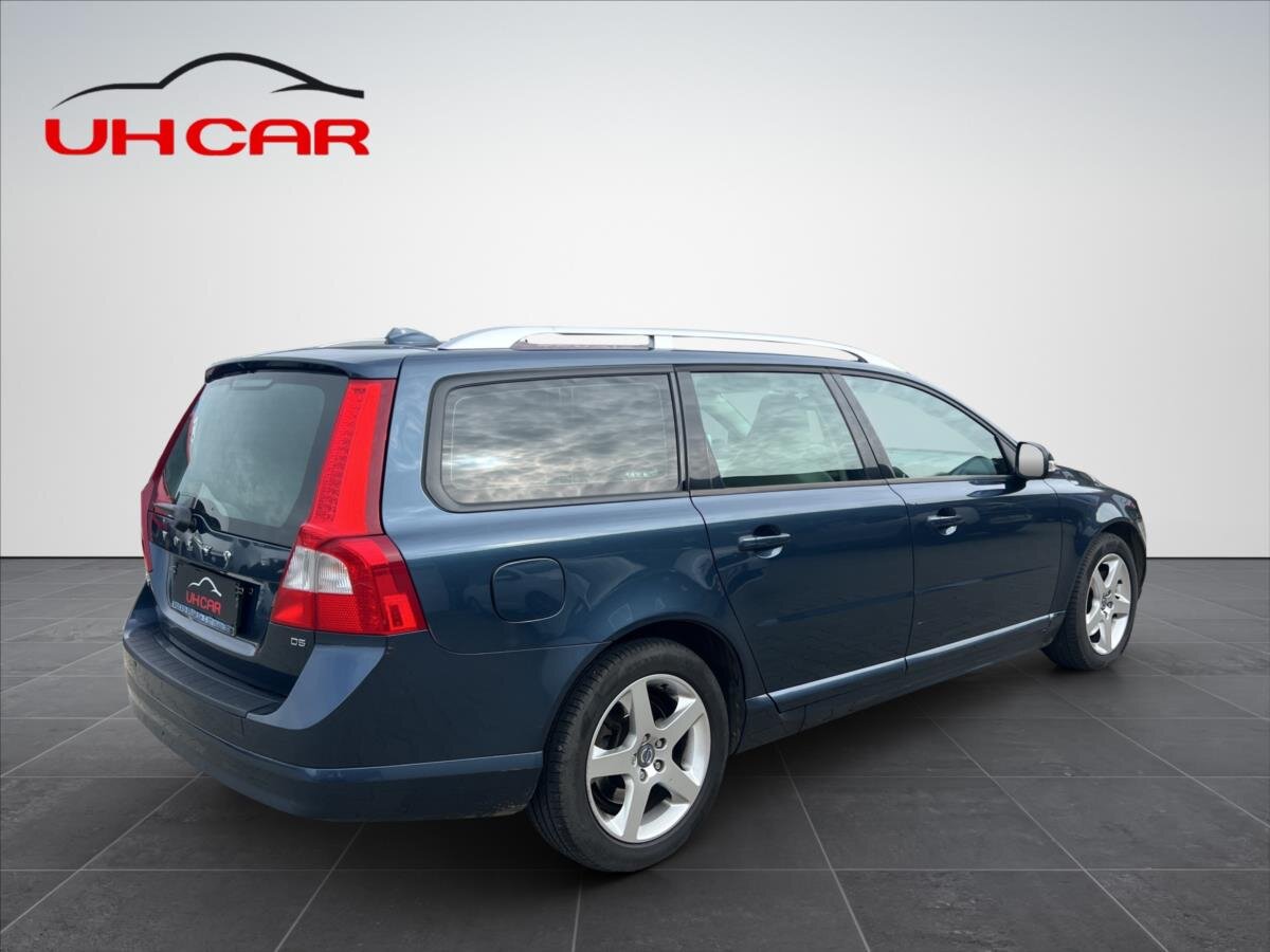 Volvo V70 Kombi 2,4 l 136 kw