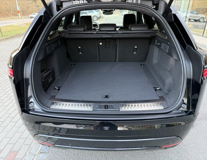 Land Rover Range Rover Velar SUV / Terénní 3,0 l 221 kw