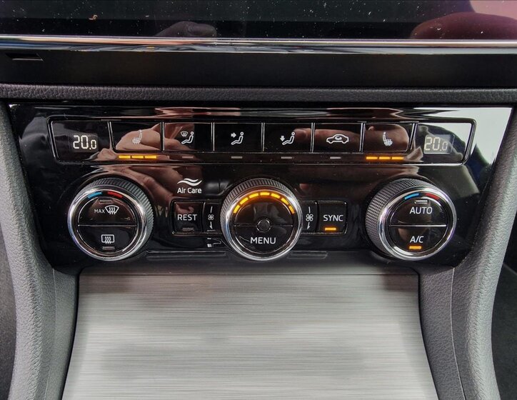 Škoda Superb Kombi 1,5 l 110 kw