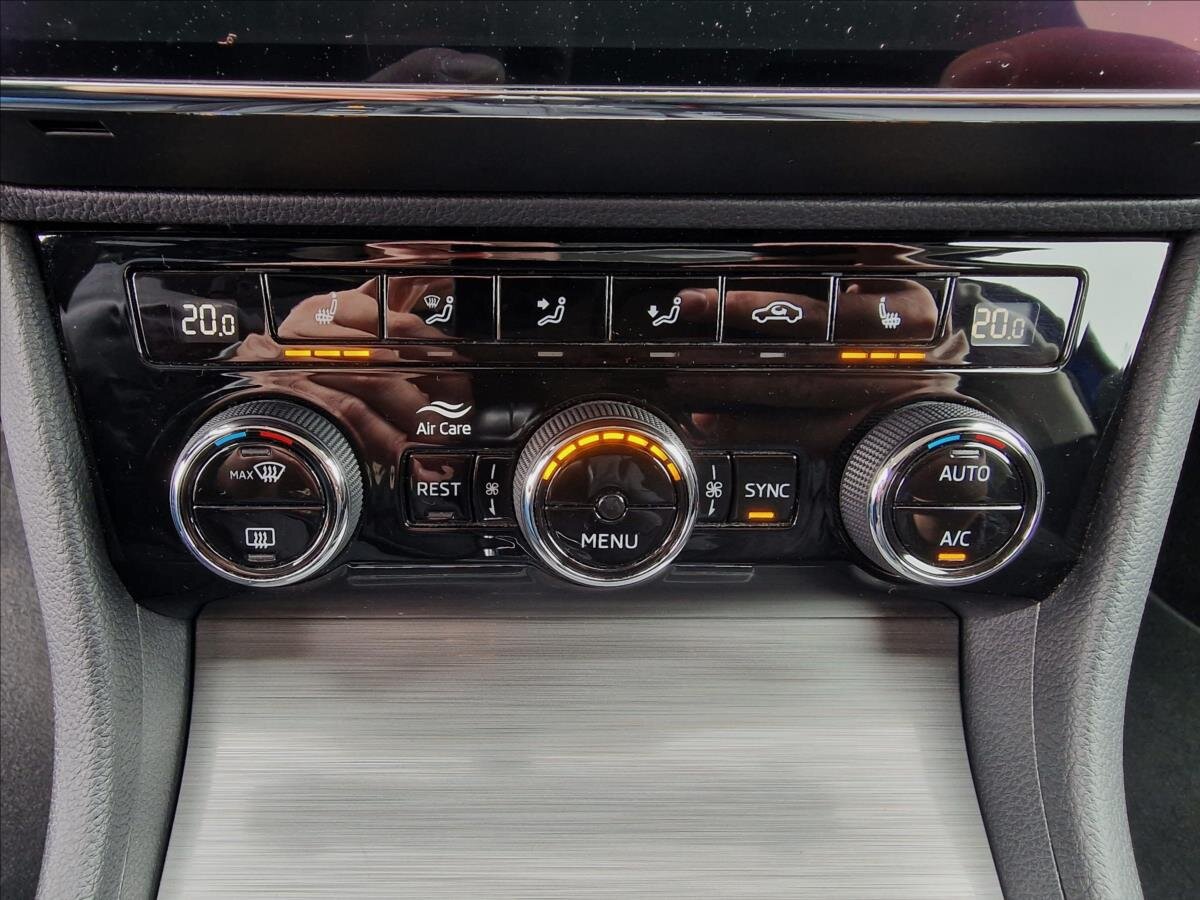 Škoda Superb Kombi 1,5 l 110 kw