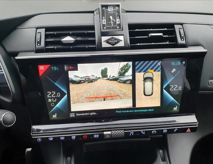 DS Automobiles DS7 Crossback 27