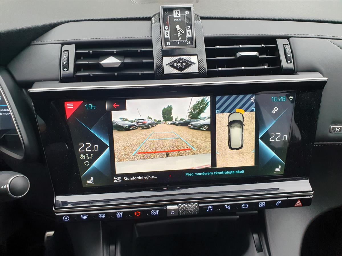 DS Automobiles DS7 Crossback