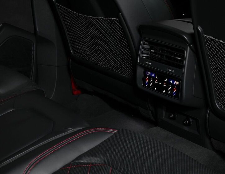 Audi SQ8 SUV 4,0 l 373 kw