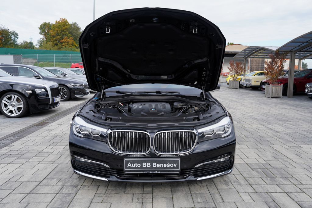 BMW Řada 7