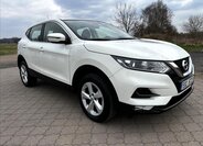 Nissan Qashqai SUV / Terénní 1,3 l 103 kw