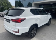 SsangYong Rexton 8