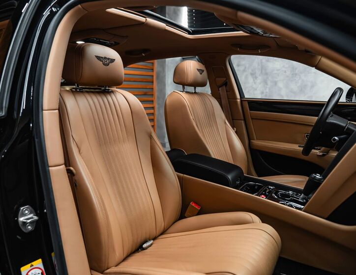 Bentley Flying Spur 28