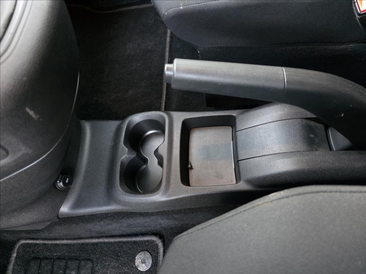 Opel Combo Skříň 1,5 l 75 kw