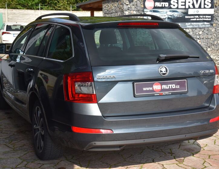 Škoda Octavia 10