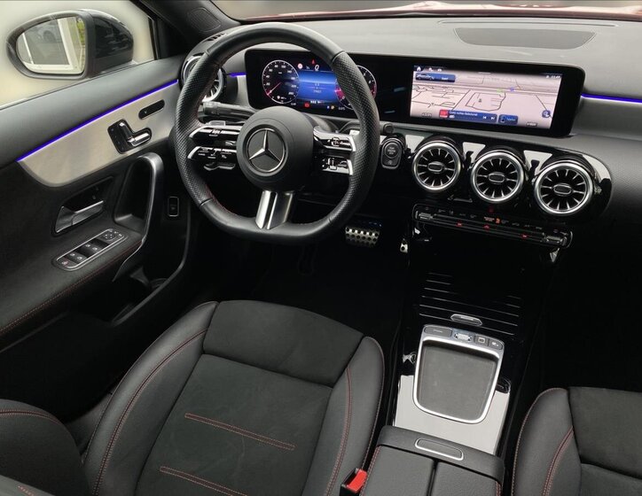 Mercedes-Benz Třídy A 13